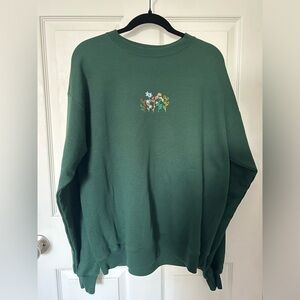 Embroidered green flower crew neck
